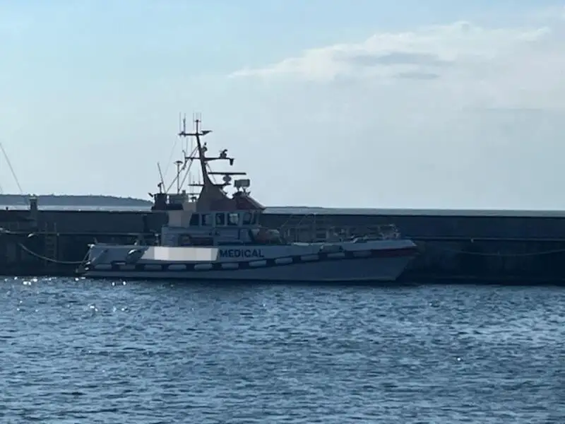Patruljebåt til salgs