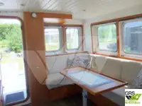 Arbeidsbåter til salgs