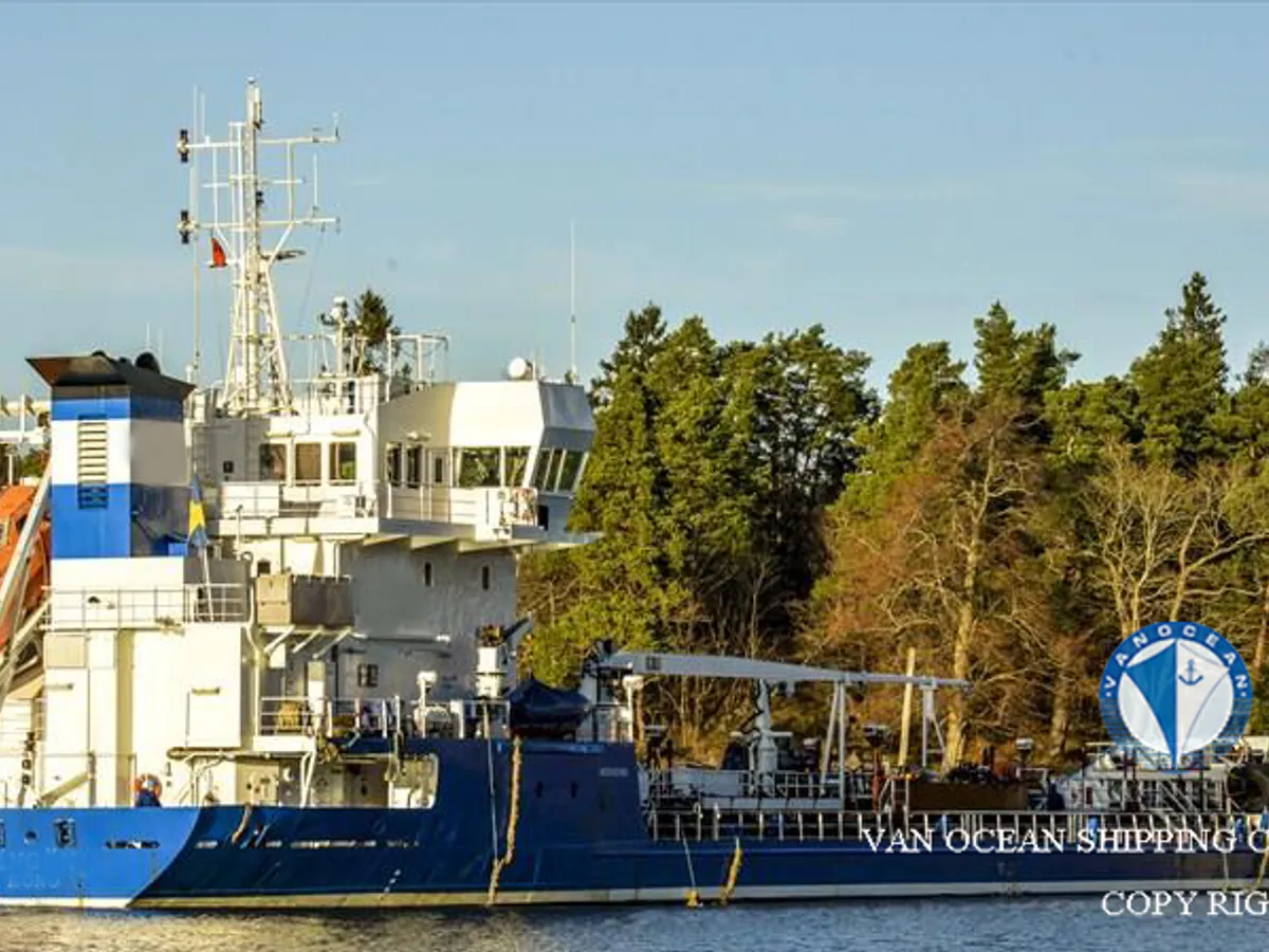 Olje-/kjemikalietanker til salgs