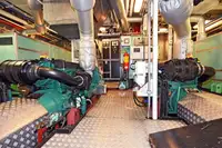 Arbeidsbåter til salgs