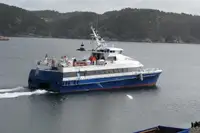 Katamaran til salgs