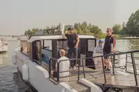 Containerskip til salgs