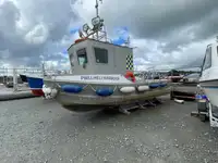 Patruljebåt til salgs