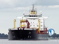 Olje-/kjemikalietanker til salgs