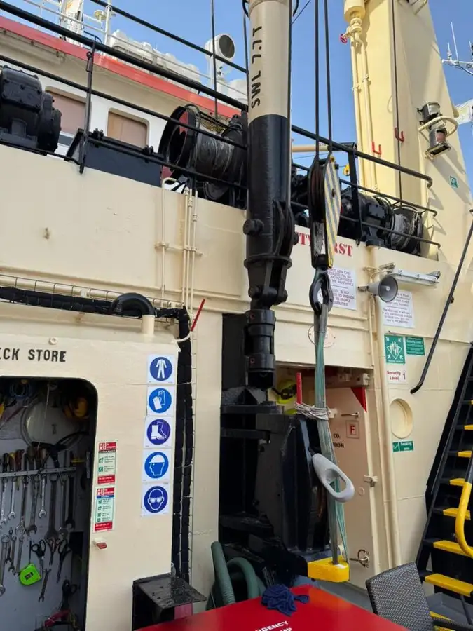 Containerskip til salgs