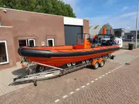 Containerskip til salgs