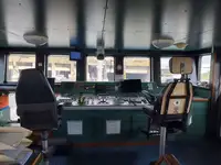 Containerskip til salgs