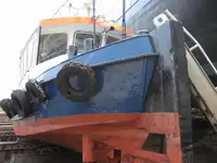Mannskapsbåt til salgs