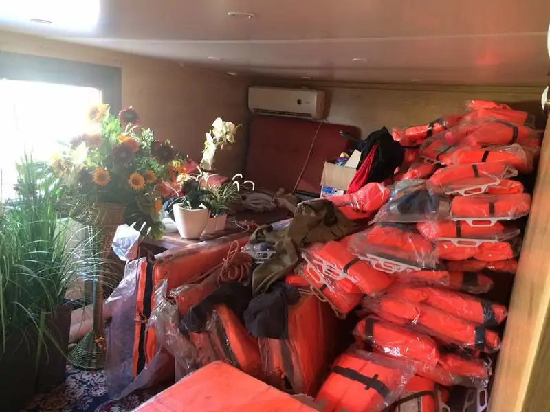 Containerskip til salgs