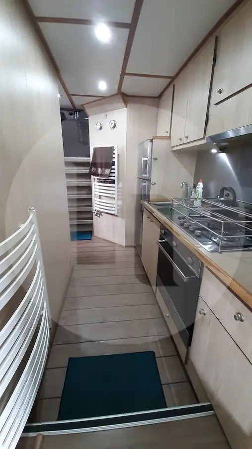 Levende fiskebåt til salgs