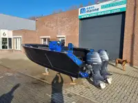 Containerskip til salgs