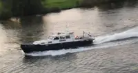 Patruljebåt til salgs