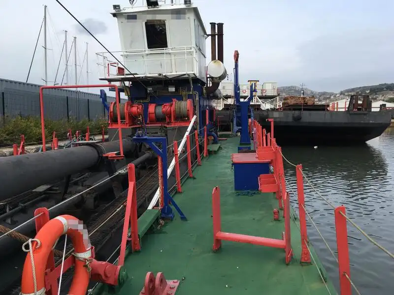 Dredge til salgs