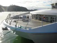 Katamaran til salgs