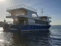 Ubåt til salgs