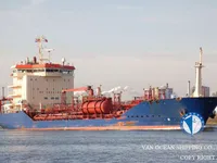 Olje-/kjemikalietanker til salgs