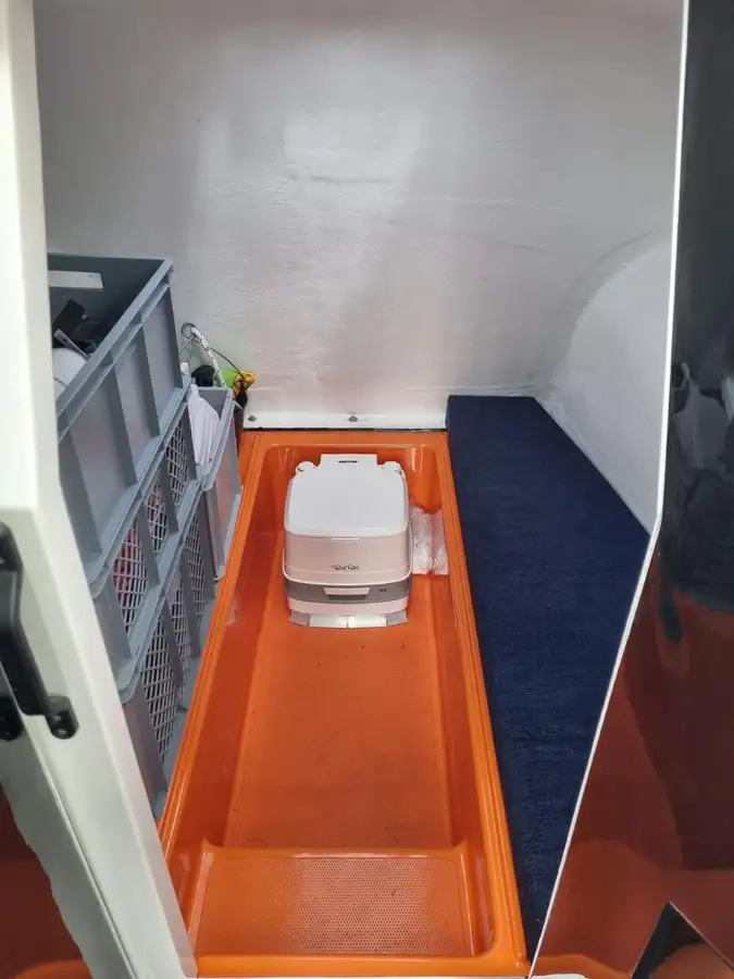 Containerskip til salgs