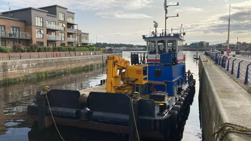 Containerskip til salgs