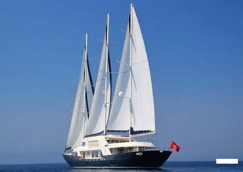 Yacht til salgs