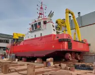 Multifunksjonsfartøy til salgs