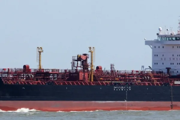 Oil/Chemical tanker for sale