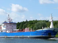 Olje-/kjemikalietanker til salgs