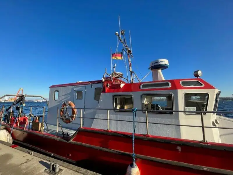 Arbeidsbåter til salgs