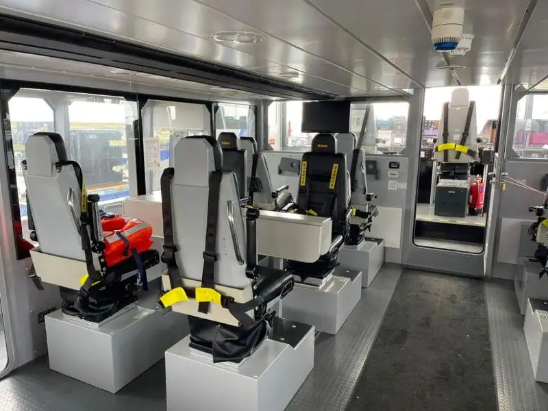 Containerskip til salgs