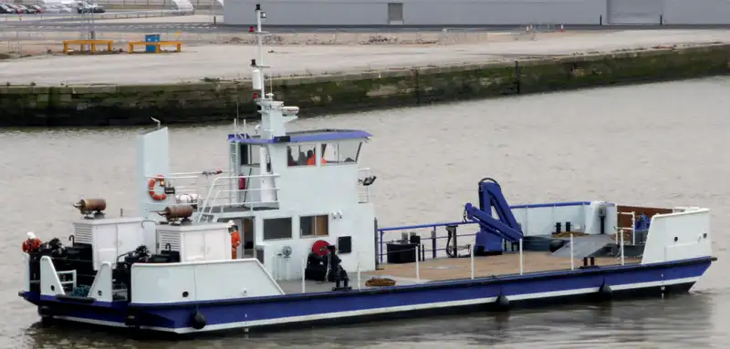 Containerskip til salgs