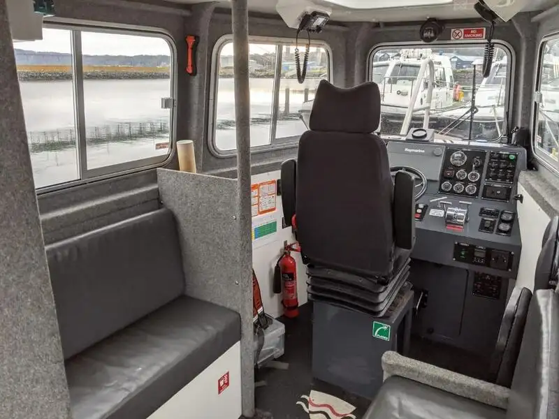 Arbeidsbåter til salgs
