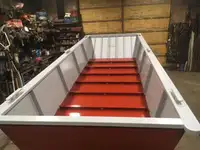 Arbeidsbåter til salgs