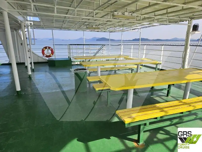 Landingsfartøy, tank til salgs