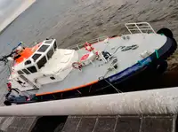 Mannskapsbåt til salgs