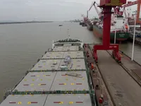 Containerskip til salgs