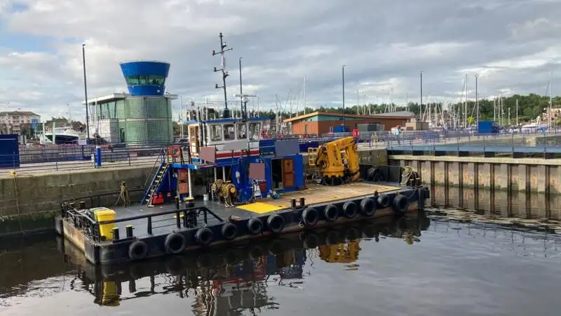 Containerskip til salgs