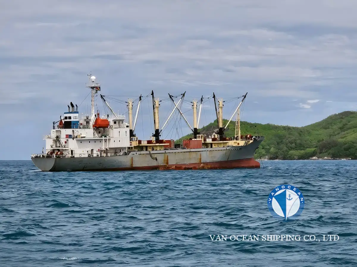 Kjøleskip til salgs