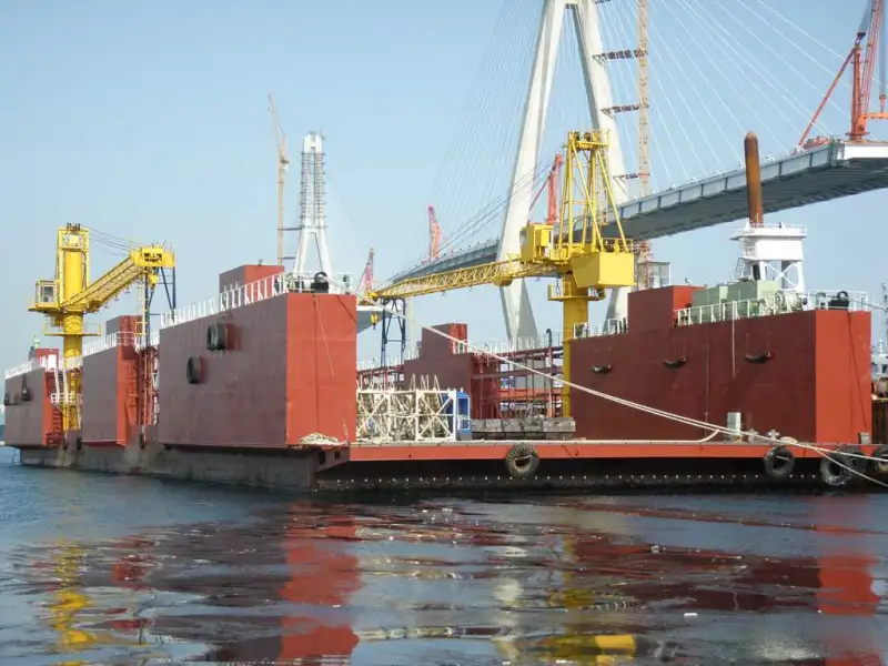 Flytebrygge til salgs