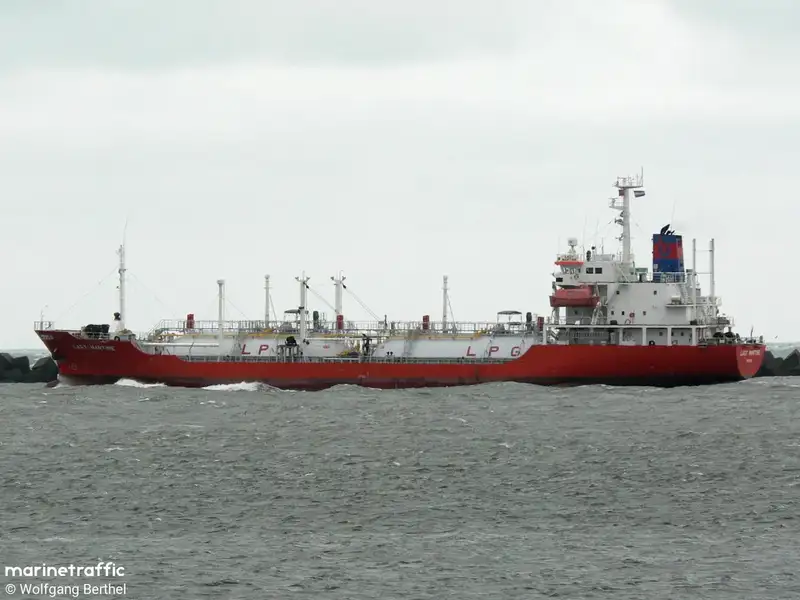 Oljetanker, Kjemikalietanker til salgs