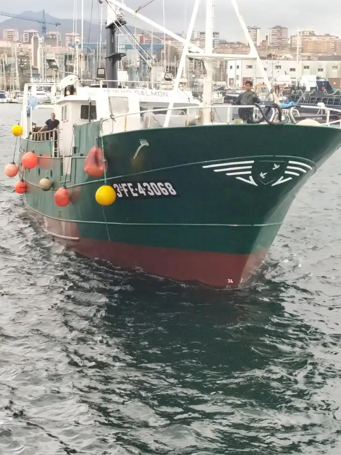 Fisketråler til salgs