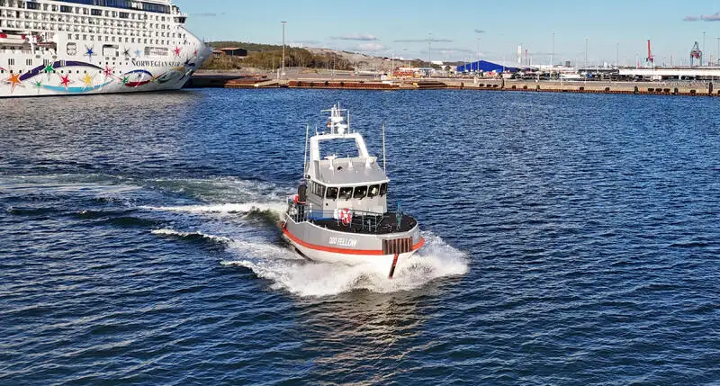 Mannskapsbåt til salgs
