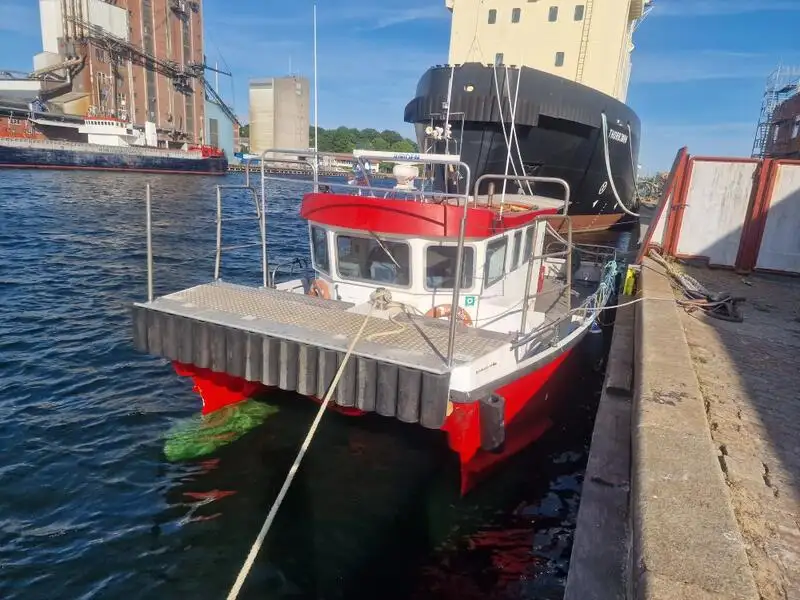 Katamaran til salgs