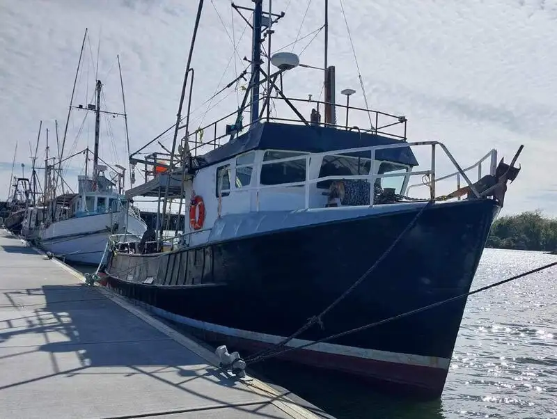 Linefartøy til salgs