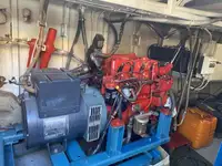 Arbeidsbåter til salgs