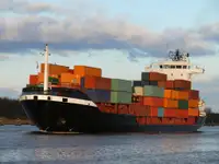 Containerskip til salgs
