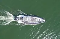 Stiv oppblåsbar båt til salgs