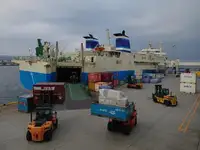 Containerskip til salgs