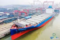 Containerskip til salgs